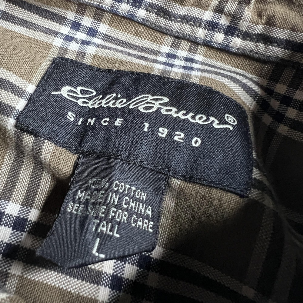Eddie Bauer Shirt Mens LT Brown Plaid Long Sleeve Button Up Pockets Workwear - Picture 4 of 6
